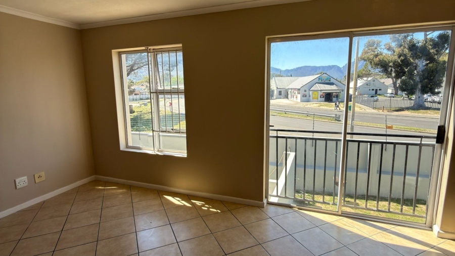 1 Bedroom Property for Sale in Van Der Stel Western Cape